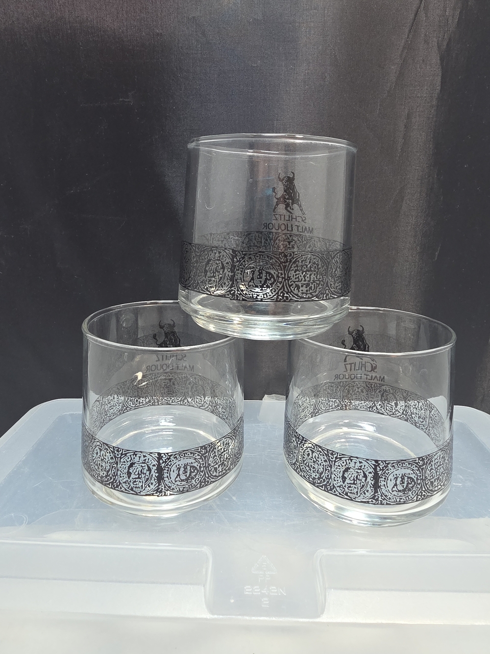 Schlitz Malt Liquor Black Bull Logo Anchor Hocking 8 oz Rocks Glasses Set of 3